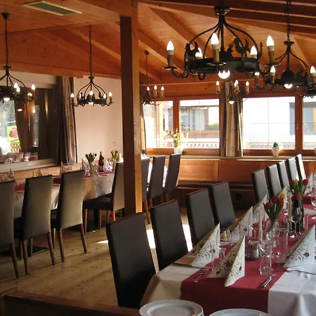 Jagdhof Hotel 2*
