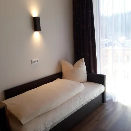 Jagdhof Hotel 2*