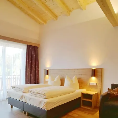 Hotel Jagdhof 2*