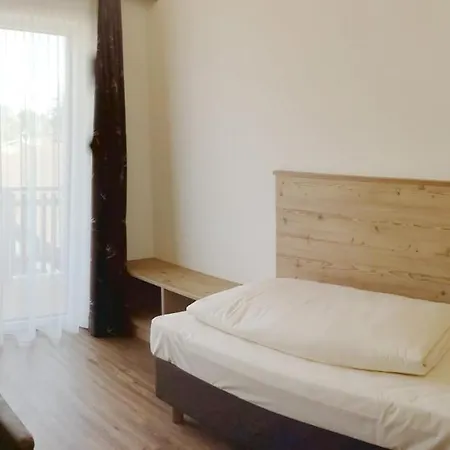 Hotel Jagdhof 2*