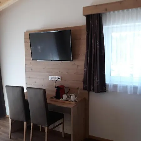Jagdhof Hotel 2*